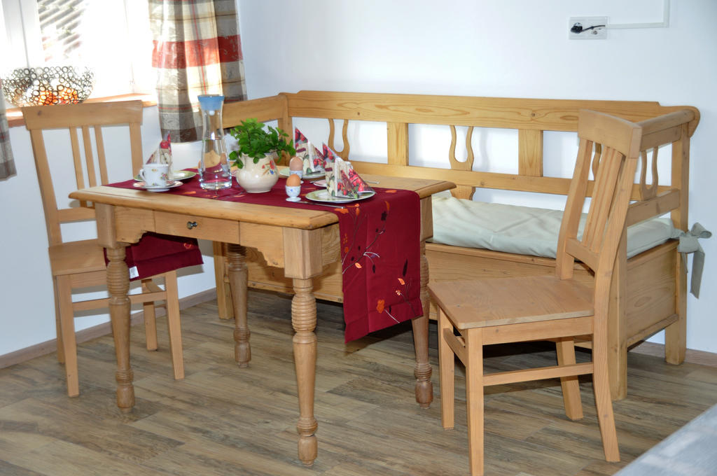 Gästehaus Niedermeierhof Ebersberg Zimmer foto
